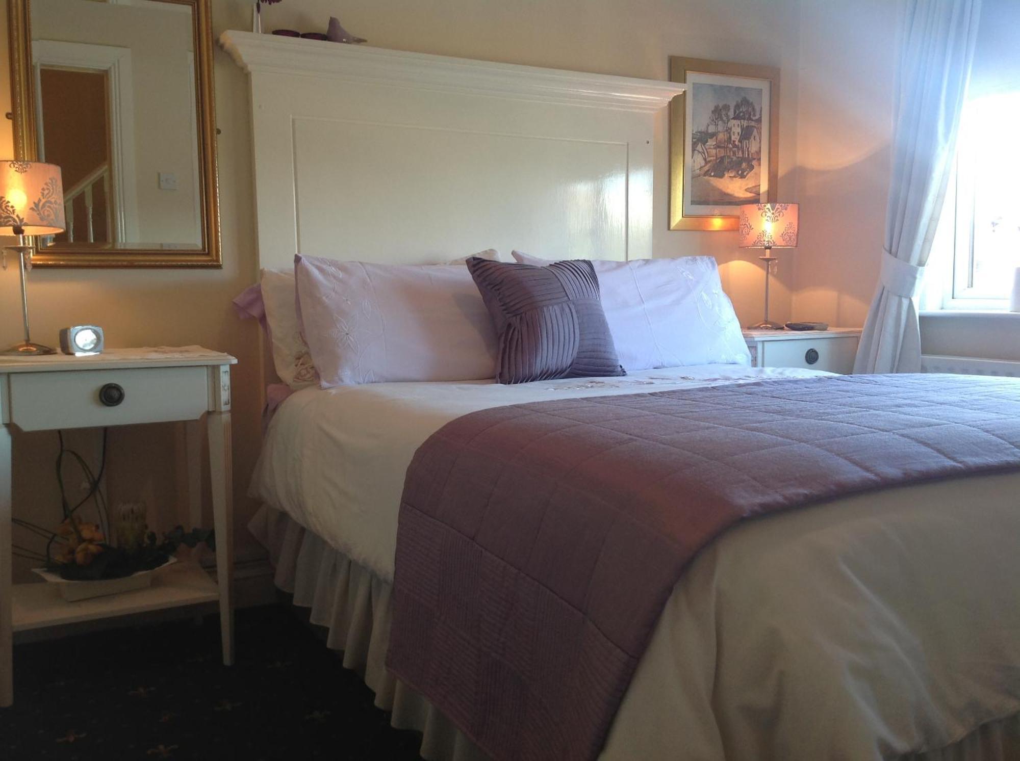 Annandale House — Photos 1